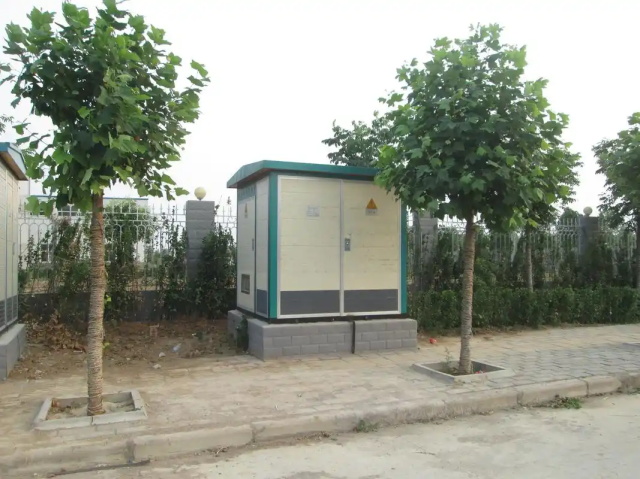 阿勒泰1000KVA欧式箱式变压器